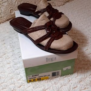 Nickels Woven leather strappy open back sandals,  size 6, brown.